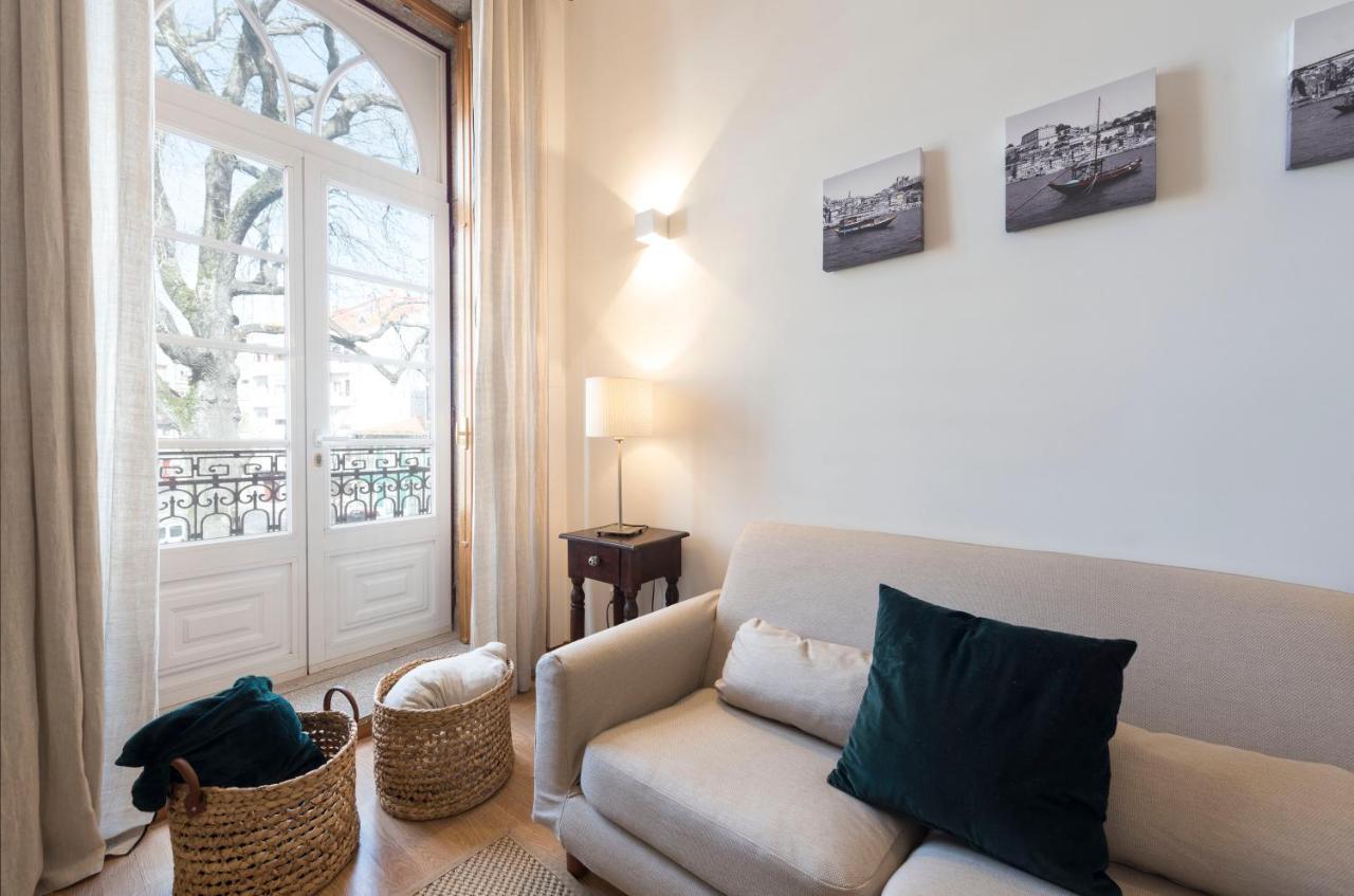 Lovelystay - The Porto Getaway Duplex - Free Parking Exterior photo